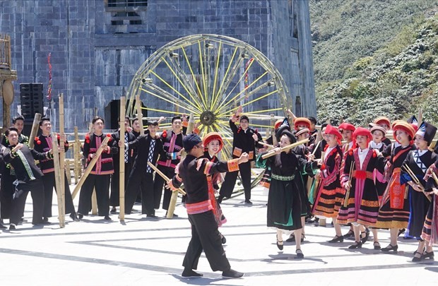 Vietnam developing community-based tourism Vietnam promotes community-based tourism for sustainable development: Experts