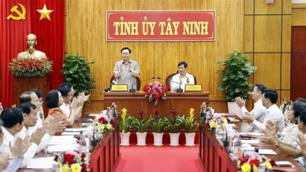 NA Chairman Vuong Dinh Hue visits Tay Ninh province