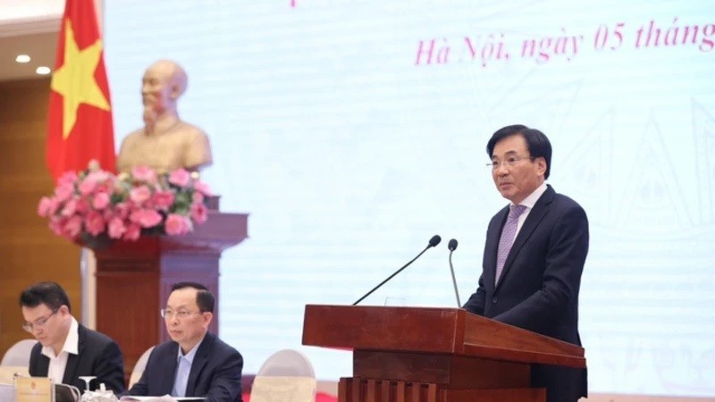 Minister-Chairman of the Government Office Tran Van Son speaks at the conference. (Photo: VGP)