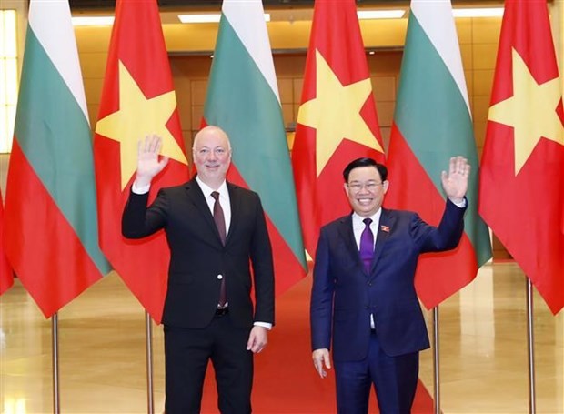 Parliamentary leaders of Vietnam, Bulgaria hold talks strengthening cooperation