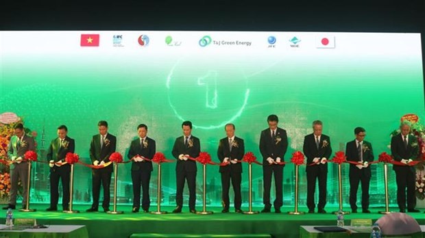Hi-tech waste-to-energy plant opens in Bac Ninh