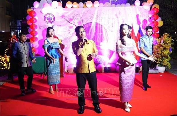 Vietnamese students hold Tet celebration in Cambodia Vietnamese students hold Tet celebration in Cambodia