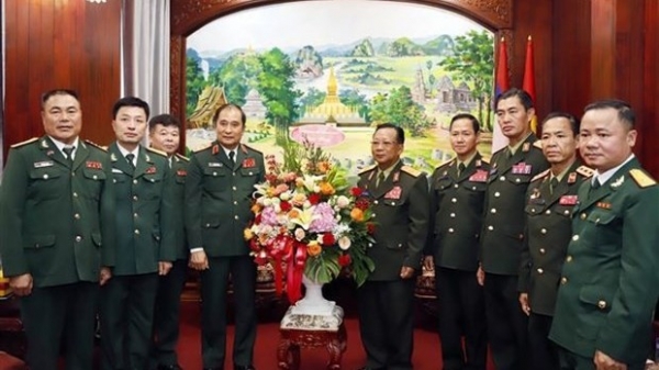 Vietnam congratulates Laos on Army's 75th anniversary in Vientiane