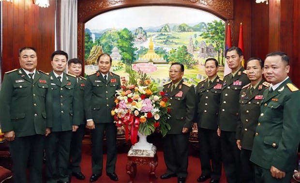Vietnam congratulates Laos on army's 75th anniversary
