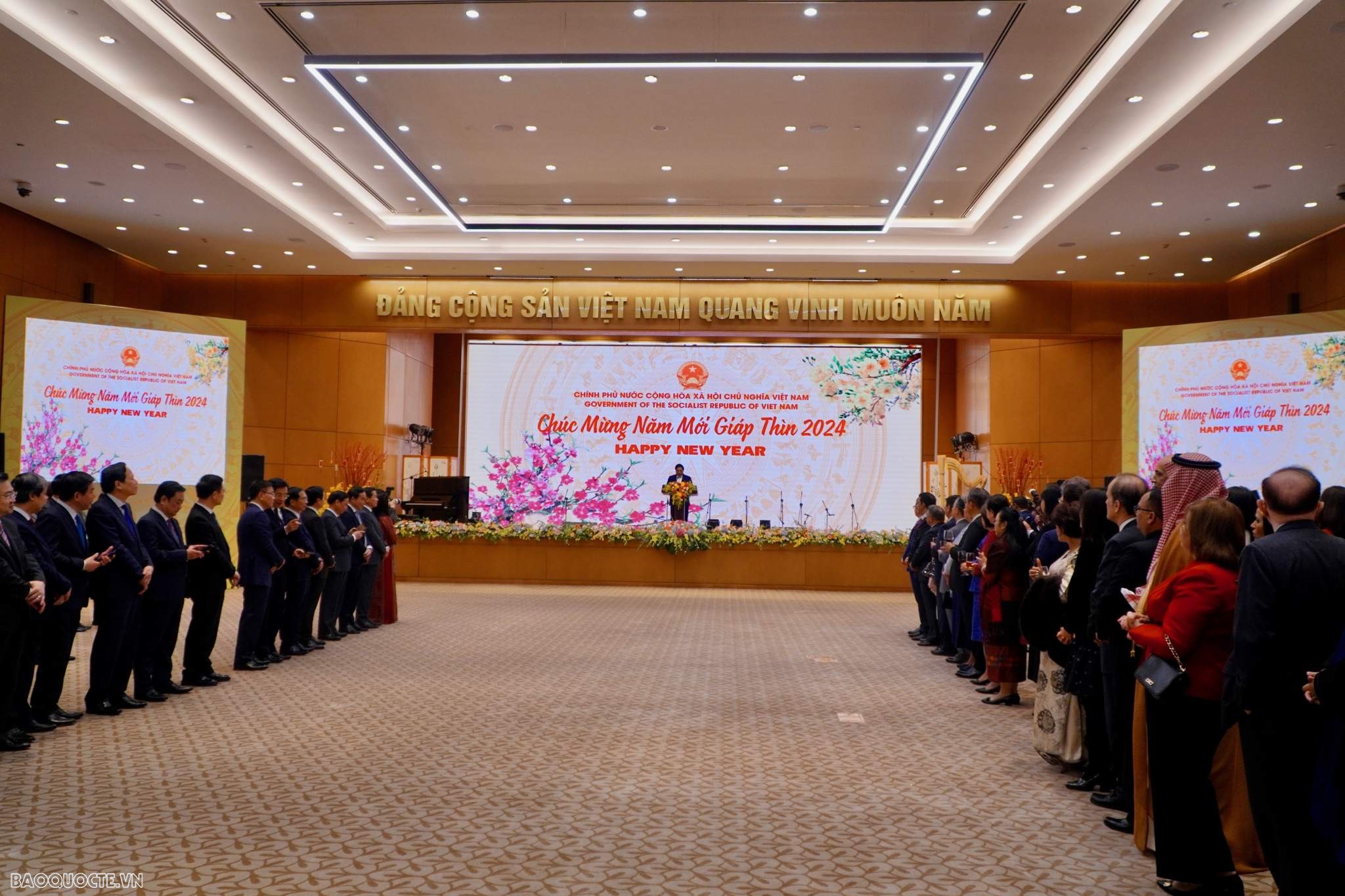 Prime Minister Pham Minh Chinh hosts Tet banquet in honour of diplomatic corps in Hanoi