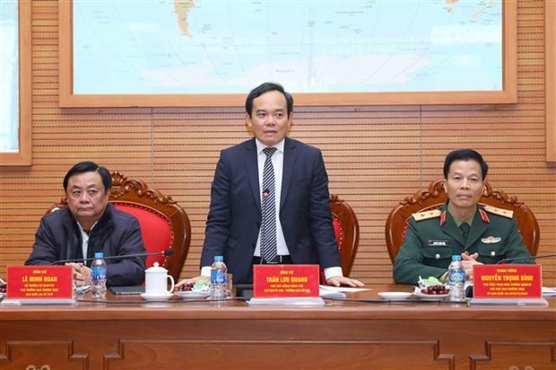Deputy PM Tran Luu Quang chairs a conference on natural disaster prevention and control