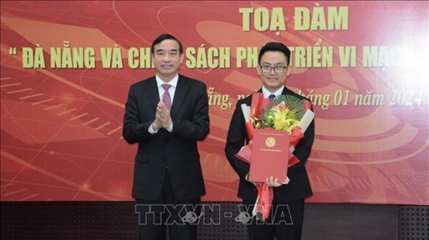 Da Nang establishes semiconductor and AI research centre