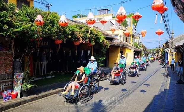 Over 1.5 million foreign tourists visit Vietnam in January: GSO