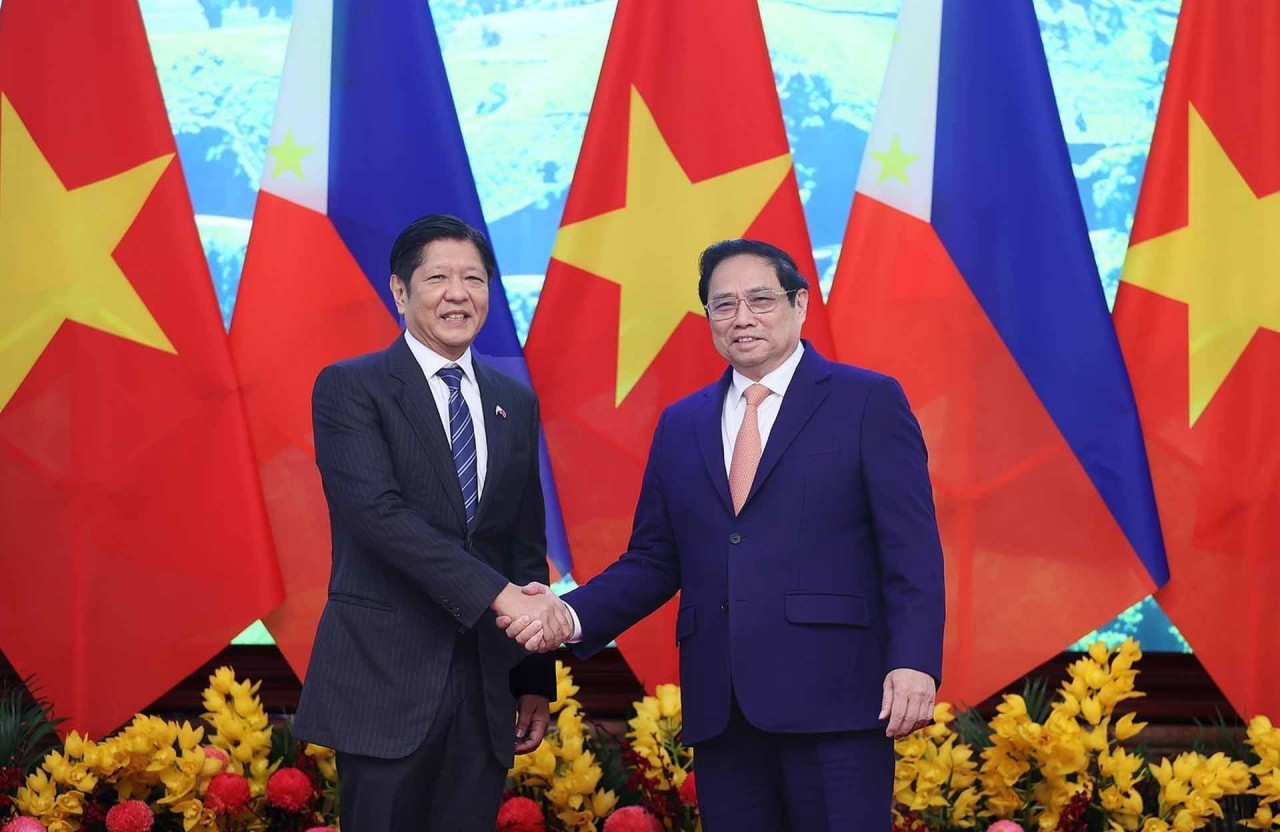 PM Pham Minh Chinh hosts Philippine President Ferdinand Romualdez Marcos Jr.