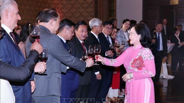 HCM City leaders meet with representatives of foreign diplomatic missions, organisations