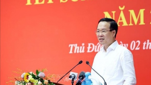 President Vo Van Thuong delivers Tet greetings in Thu Duc city