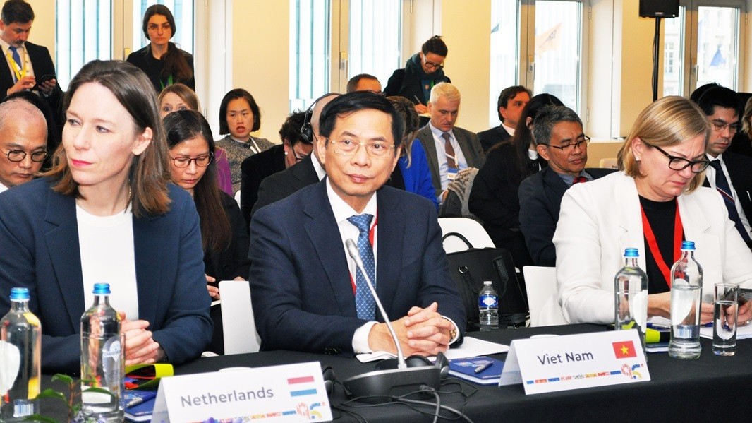 Vietnam suggests measures to strengthen ASEAN-EU strategic partnership