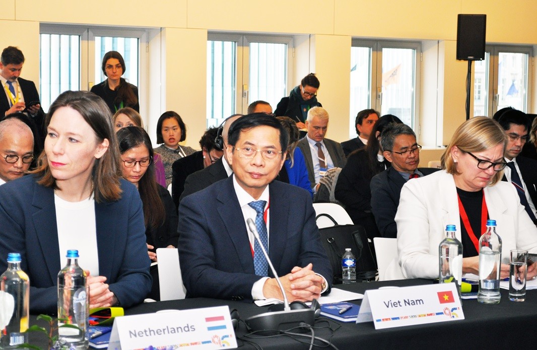 Vietnam suggests measures to strengthen ASEAN-EU strategic partnership