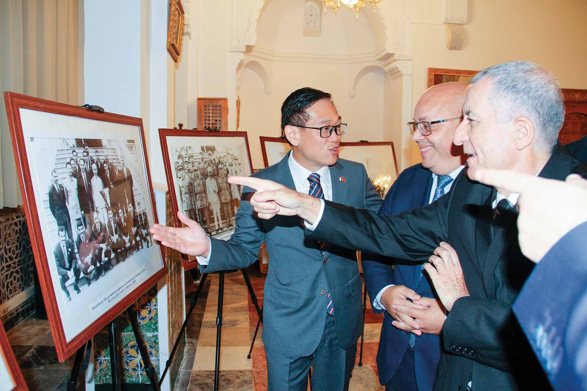 Prime Minister Pham Minh Chinh's visit to Algeria: 'Keeping the flame' of tradition, looking toward the future