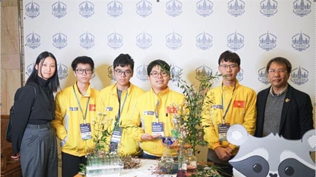 Vietnamese students win gold, bronze medals at Russia’s chemistry competition