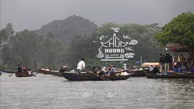 Huong Pagoda Festival to begin on February 11, e-tickets will be used