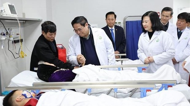 PM Pham Minh Chinh visits Hanoi medical establishments ahead of Tet