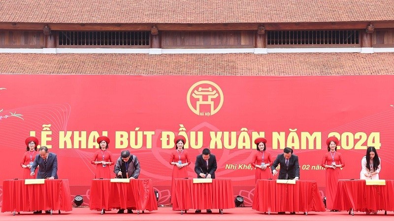 President Vo Van Thuong attends Lunar New Year pen-brush opening ceremony