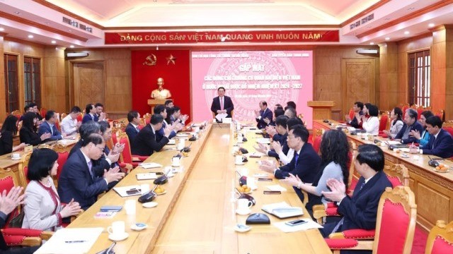 Party official meets new Heads of Representative Missions abroad