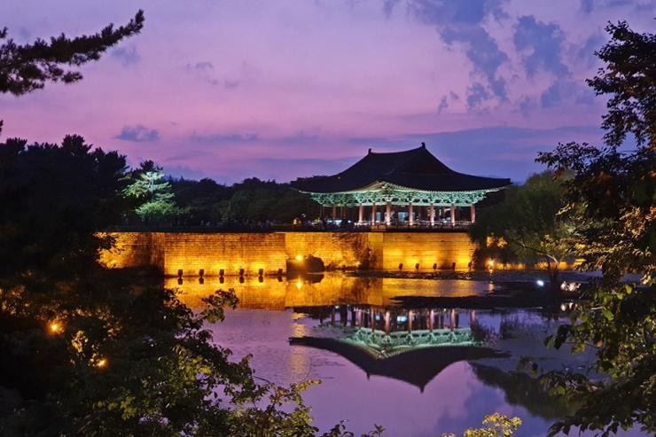 Donggung Palace and Wolji Pond in Gyeongju, North Gyeongsang Province / Courtesy of Korea Tourism Organization