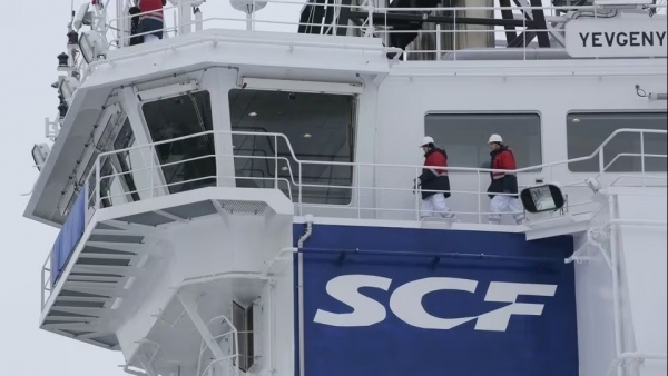 Mỹ trừng phạt tập đoàn vận tải biển hàng đầu Nga, Canada ‘gửi thông điệp’ tới Tổng thống Putin, Moscow lên tiếng
