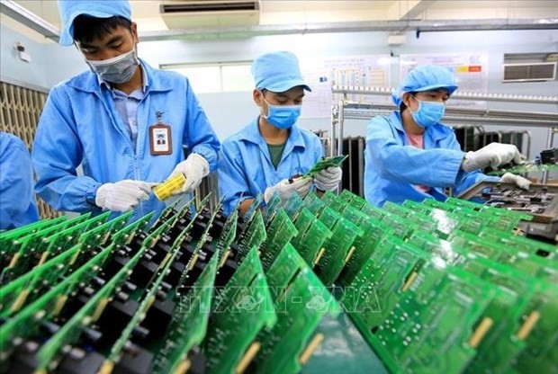 Vietnam eyes semiconductor powerhouse status with new workforce scheme: Minister