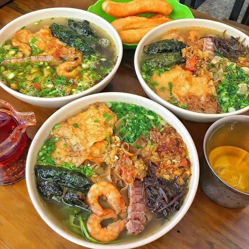 Must-try dishes to enjoy on Hai Phong food tour Must-try dishes to enjoy on Hai Phong food tour