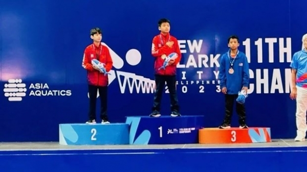 Vietnam wins gold at Asian Age Group Aquatics Championships
