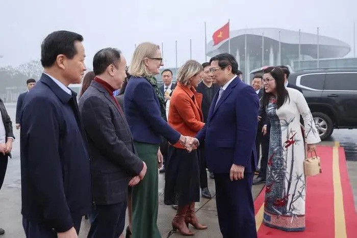 Prime Minister leaves Hanoi for ASEAN-Australia Special Summit, official visits to Australia, New Zealand