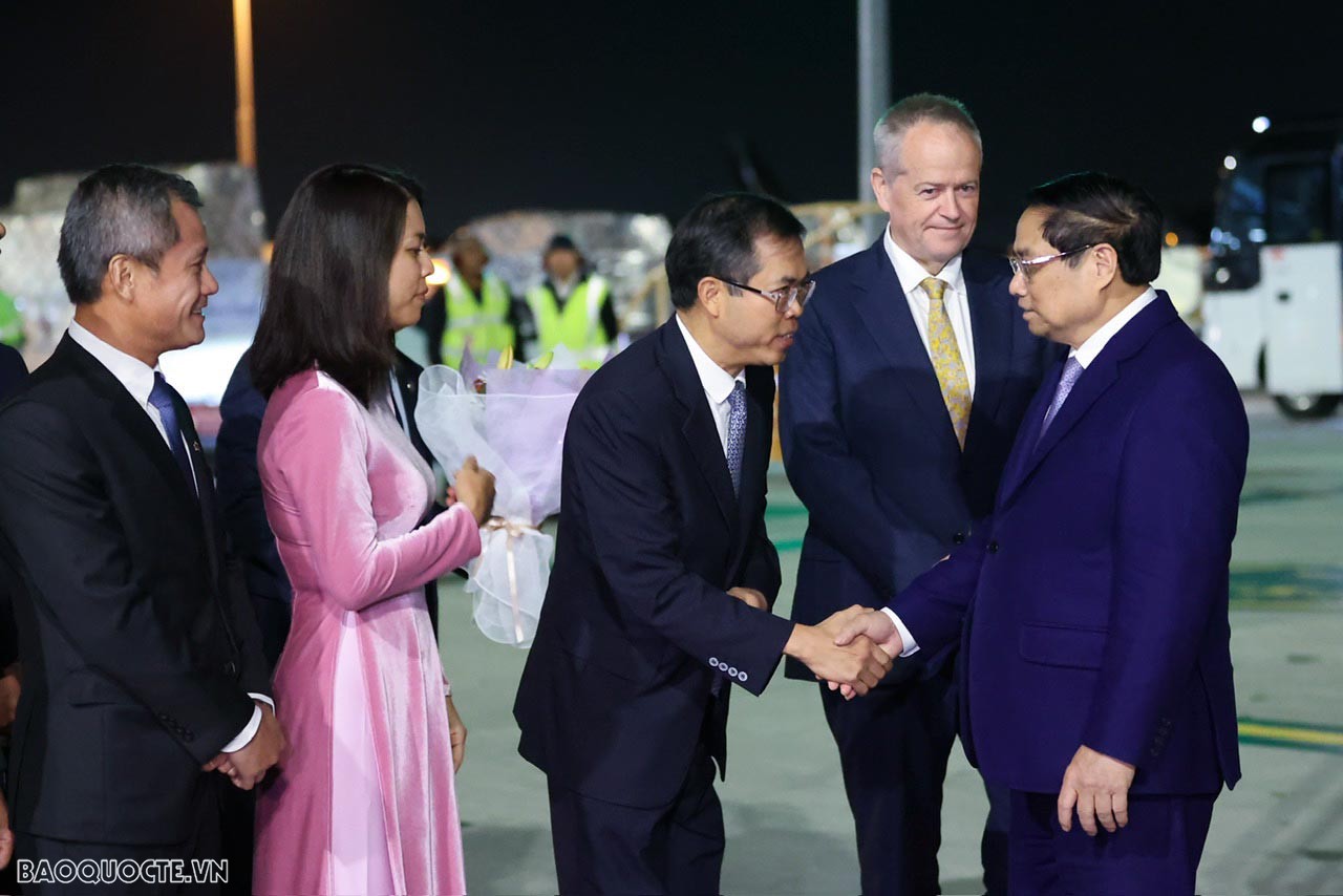 PM Pham Minh Chinh arrives in Melbourne for ASEAN - Australia Special Summit