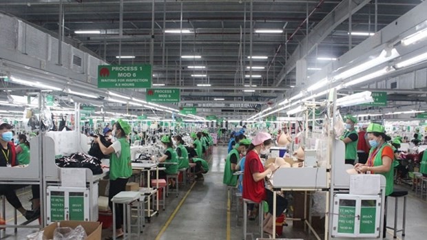 Bac Giang improves business climate