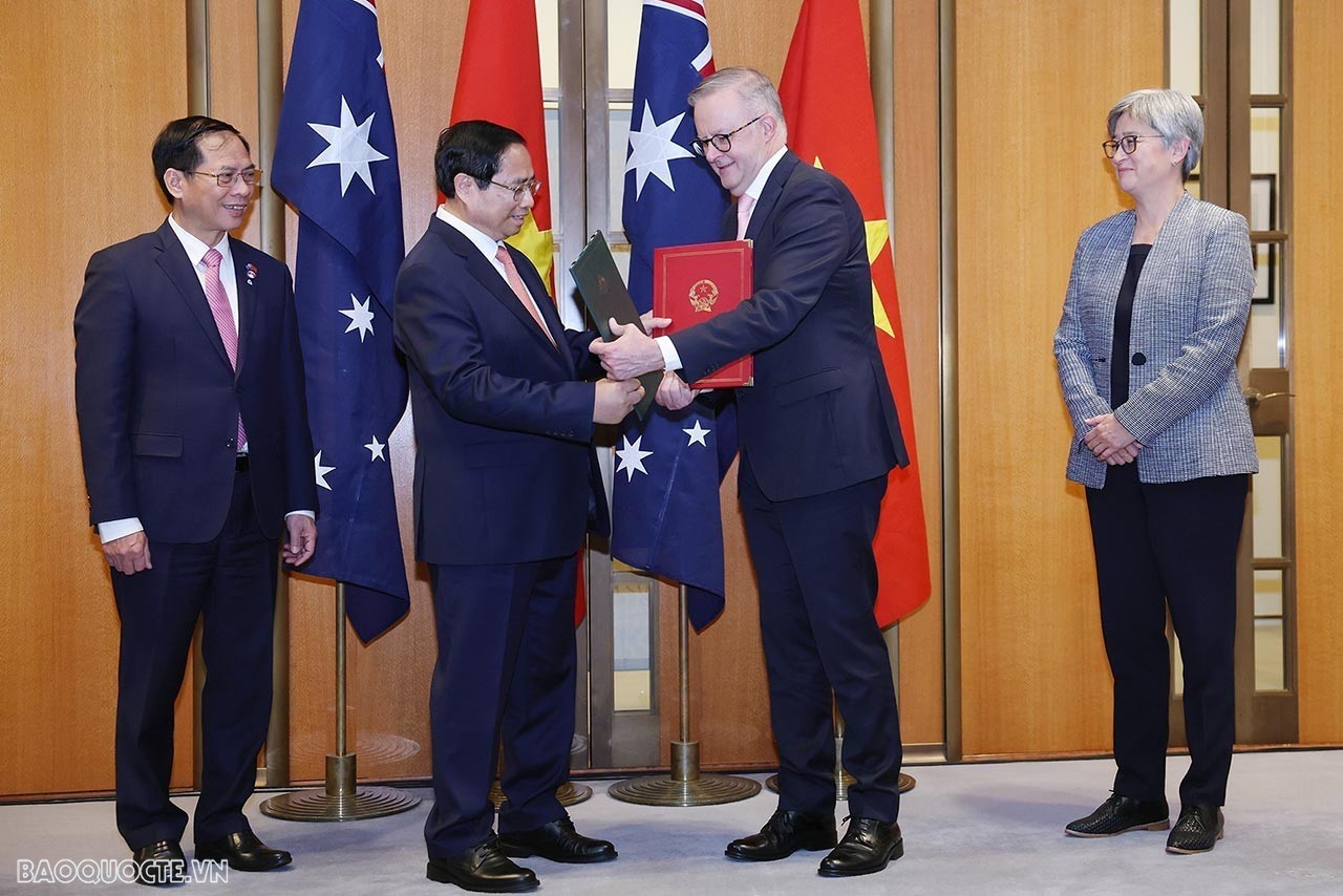 Vietnam, Australia exchange 12 importan cooperation agreements
