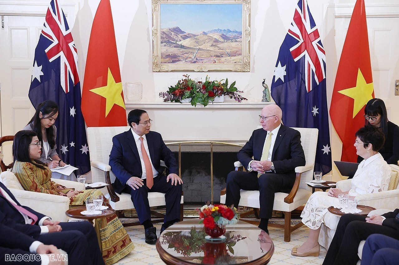 PM Pham Minh Chinh meets with Australian Governor-General David Hurley in Canberra