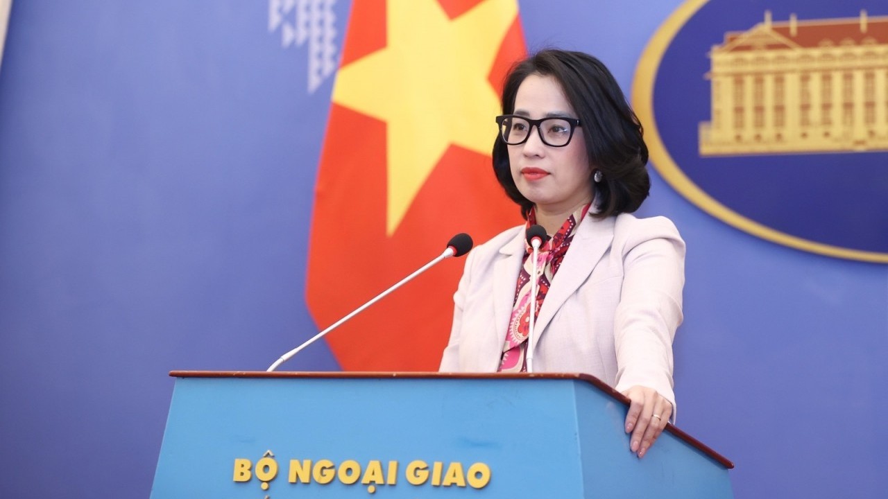 Vietnam deeply concerned about recent tension in East Sea: Spokeswoman