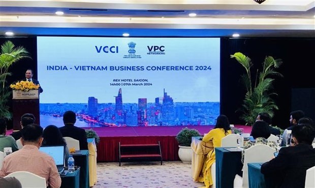 At the India – Vietnam Business Conference. (Photo: VNA)