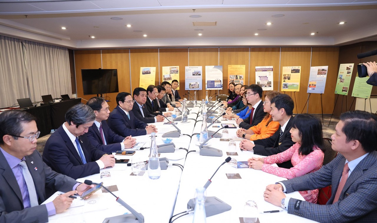Thủ tướng Chính phủ Phạm Minh Chính làm việc với Hội trí thức và chuyên gia người Việt Nam tại Australia