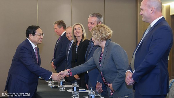 Thủ tướng Phạm Minh Chính tiếp một số doanh nghiệp tiêu biểu của New Zealand