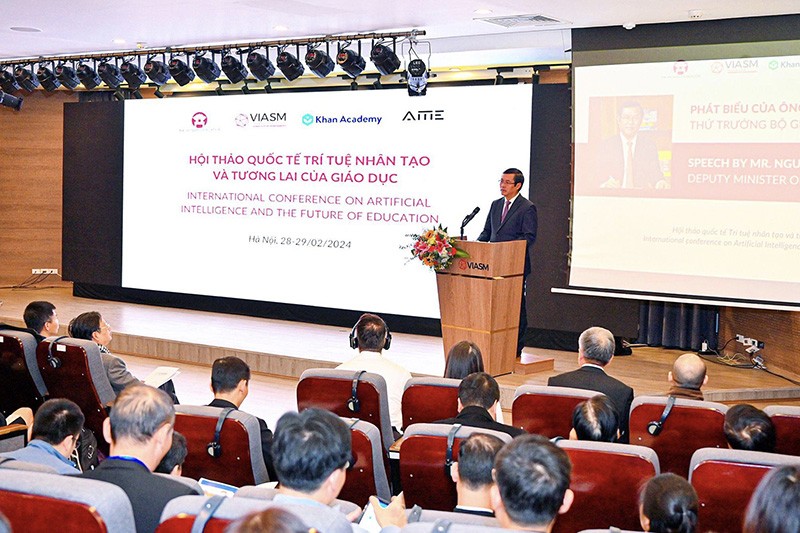 Deputy Minister Nguyen Van Phuc asserts that artificial intelligence plays a significant role in defining the future of education.