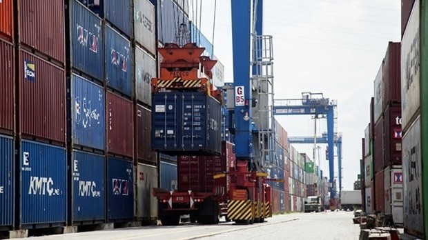 Controlling shipping line surcharge raises for market stability