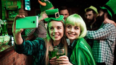 Lễ Thánh Patrick: Ngày lễ ‘màu xanh’ độc đáo của người Ireland