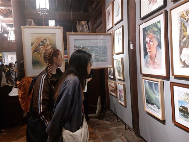 Vietnam’s largest-ever watercolour painting exhibition opens in Hanoi