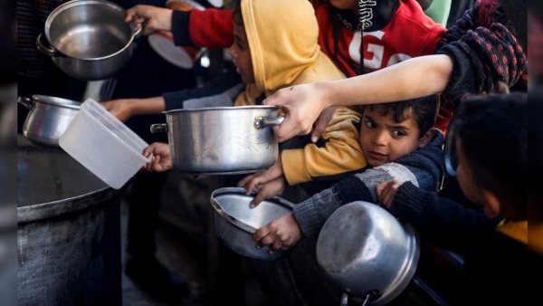 Thảm kịch ở Dải Gaza: 13.000 trẻ em thiệt mạng do xung đột, suy dinh dưỡng đến 'không còn sức để khóc'