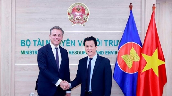 Netherlands stands prepared to support Vietnam in sustainable sand mining, water management