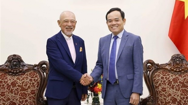 Deputy PM Tran Luu Quang receives Japanese Foundation Chairman Yohei Sasakawa
