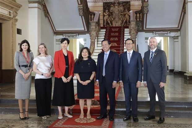 HCM City wants to boost stronger bilateral trade with Canada HCM City wants to boost stronger bilateral trade with Canada