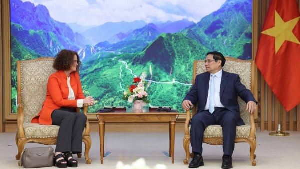 PM Pham Minh Chinh receives outgoing World Bank Country Director Carolyn Turk