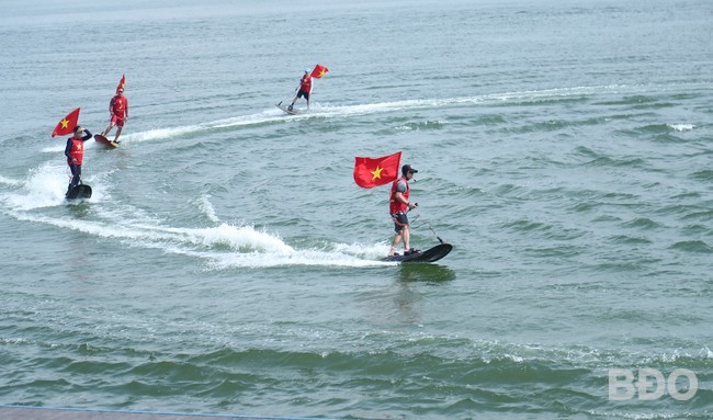 World powerboat race kicks off in Binh Dinh. World powerboat race kicks off in Binh Dinh.
