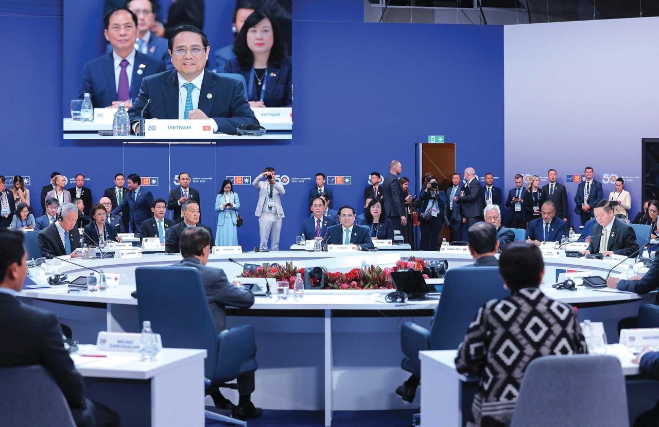 Prime Minister Pham Minh Chinh attended and delivered a speech at the plenary session of the special summit celebrating 50 years of ASEAN-Australia relations. (Photo: Tuan Anh)