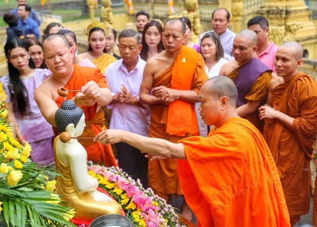 PM Pham Minh Chinh congratulates Khmer community on Chol Chnam Thmay 2024
