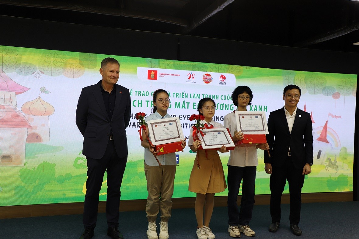 Winners of the Denmark in Your Eyes contest on Green Future announced at Award ceremony